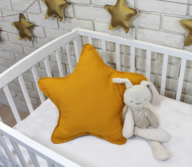 Baby Nellys Dekoračné obojstranný vankúšik - Hviezdička, 45 cm - horčicová