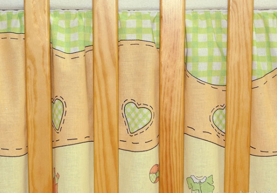 Krásny volánik pod matrac - Bocian zelený, 120x60 cm